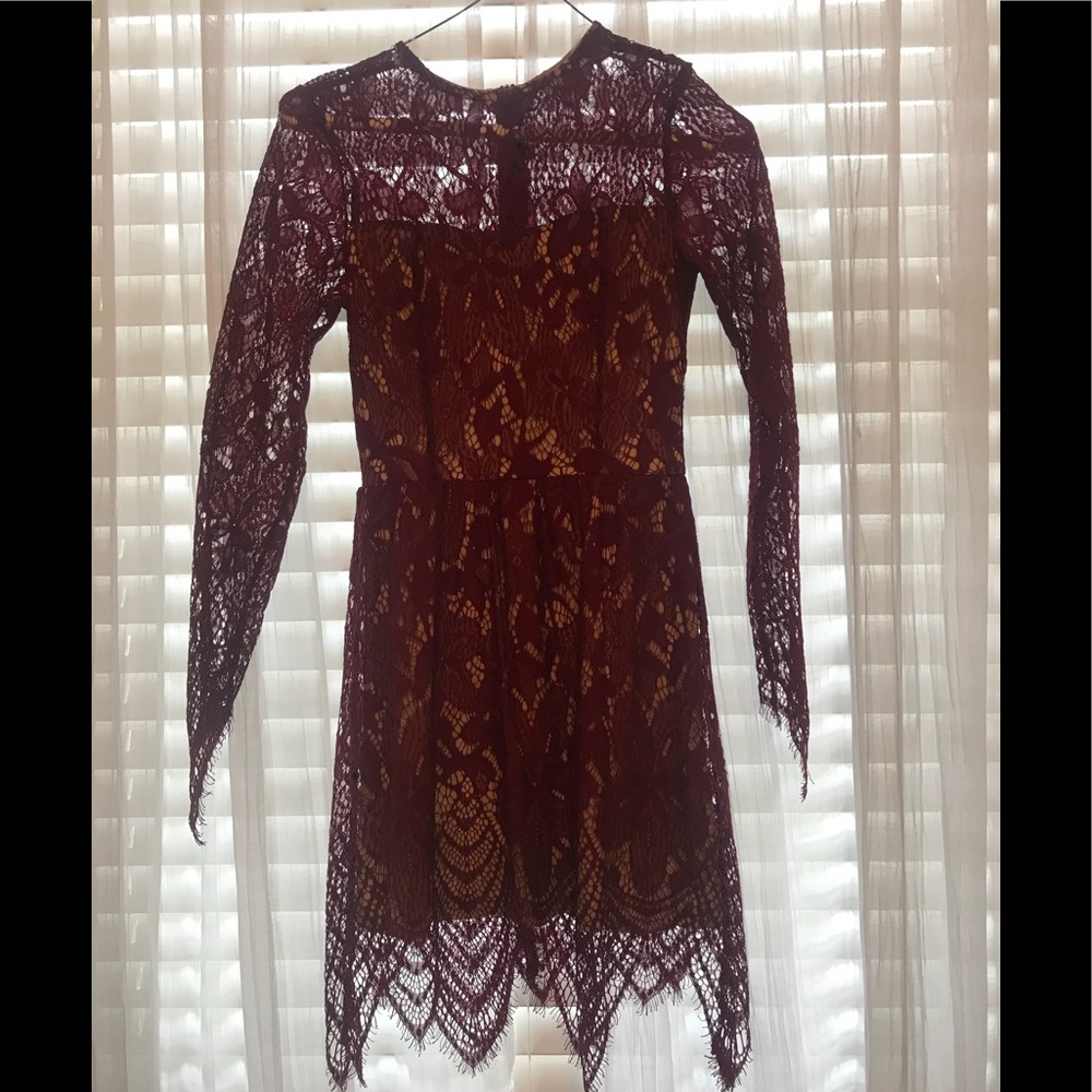 Girls lace dress
